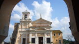 Coronavirus, anche le chiese chiudono i battenti