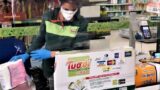 Dobbiamo tutti ringraziare anche le cassiere dei supermercati