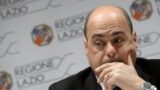 Fdi e Lega circondano Zingaretti. Che scappa