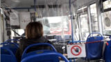 Assurdo, nel bus la cabina diventa ambulatorio fai da te