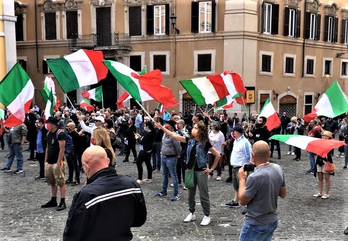 mascherine tricolori