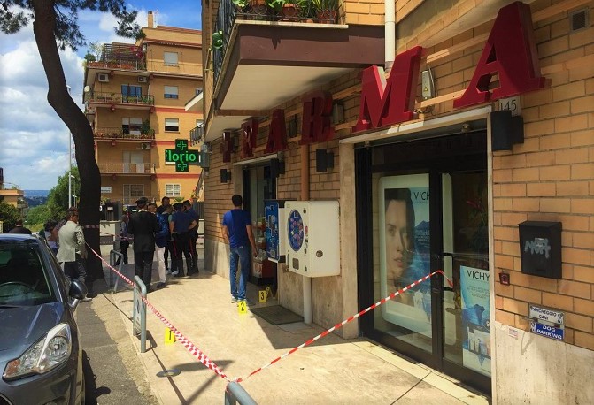 rapinatori farmacie (2)