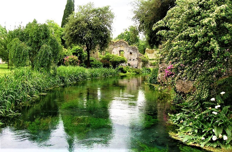 Giardini di Ninfa (2)