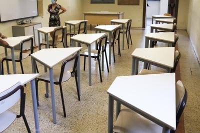 scuola banchi presidi