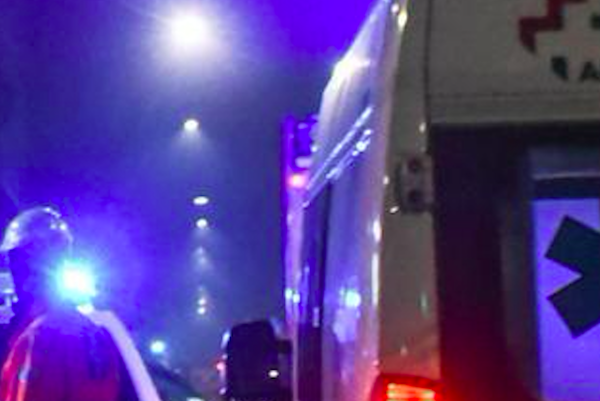 Donna travolta e uccisa da una Mercedes a via di Selva Nera: fermato un 25enne