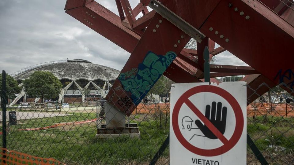 La denuncia di FDI, gli impianti sportivi sono fermi. Subito una commissione ad hoc