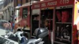 Roma, incendio in un ristorante a Prati: a fuoco il gazebo esterno, nessun ferito