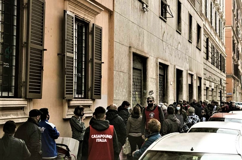 casapound aiuti alimentari (2)