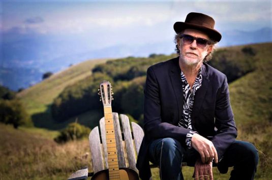 De Gregori riparte dai teatri: dieci serate a Roma con il tour ‘Nevergreen’, per riscoprire le sue ‘canzoni dimenticate’