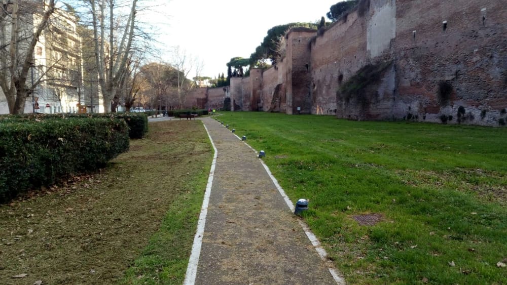 Parco delle Mura Aureliane, i cittadini delusi chiedono un impegno ai candidati sindaci
