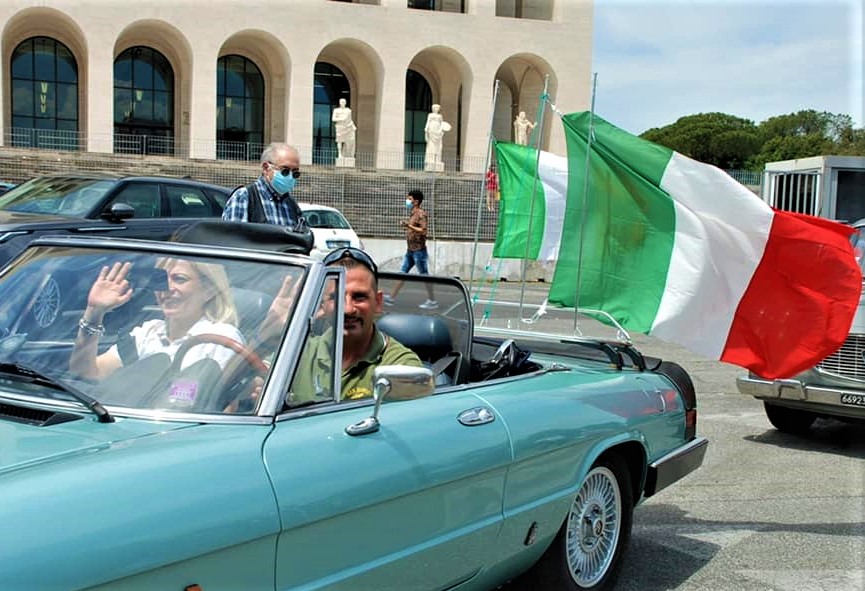 latorre sfilata auto
