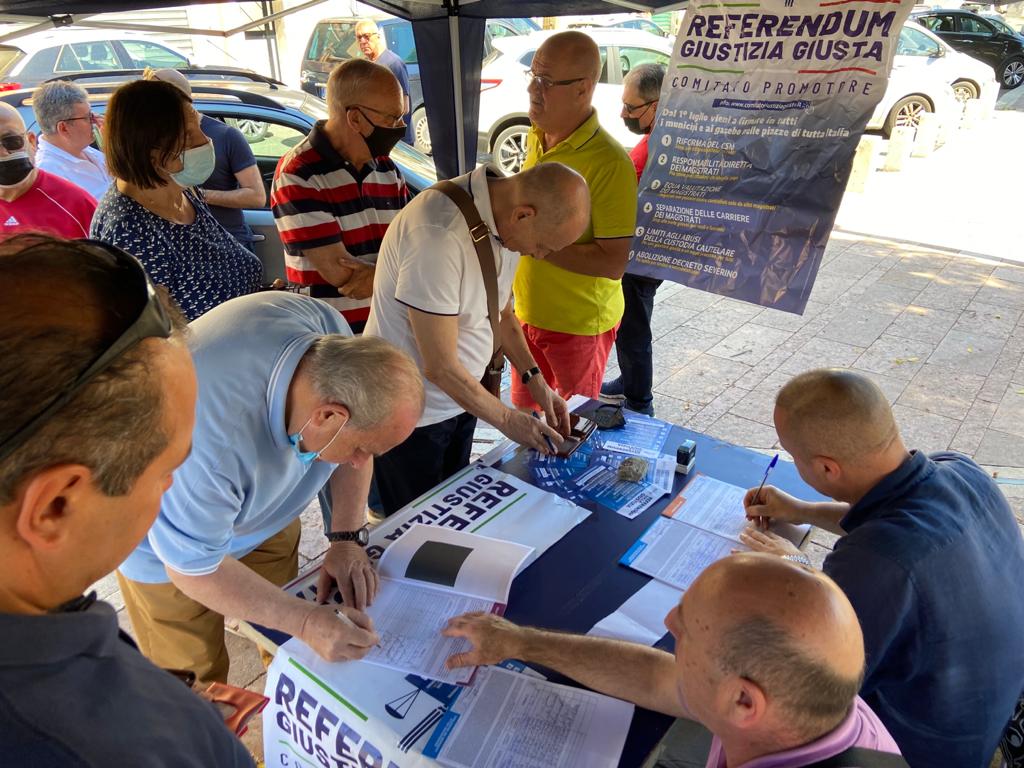 Firme referendum