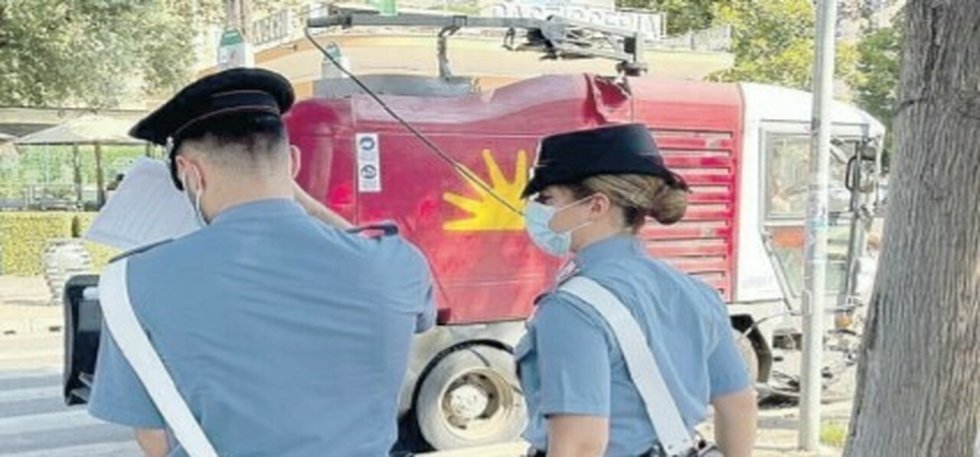 Multiservizi, scoppia lo scandalo. Smascherata la finta raccolta dei rifiuti che restavano in strada