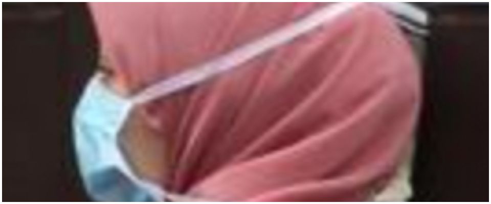 Ragazzina di Ostia presa a botte perché rifiuta il velo. De Vecchis (Lega): “Intollerabile”