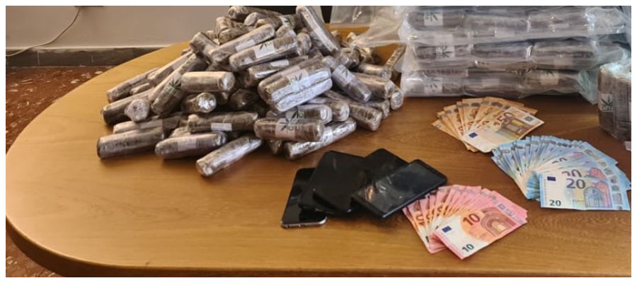 Ora il corriere della droga è incensurato o minorenne: sequestro record a un insospettabile