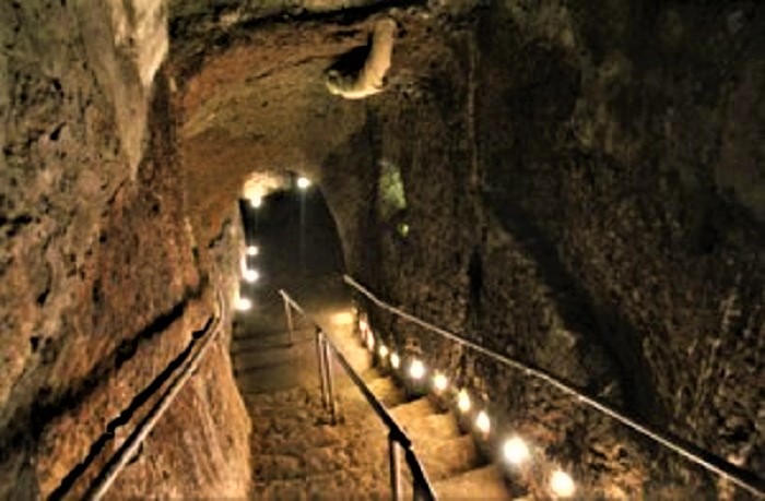 Alla scoperta della misteriosa Viterbo sotterranea: visite guidate nelle magiche gallerie