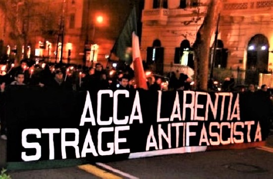ACCA LARENZIA corteo (2)
