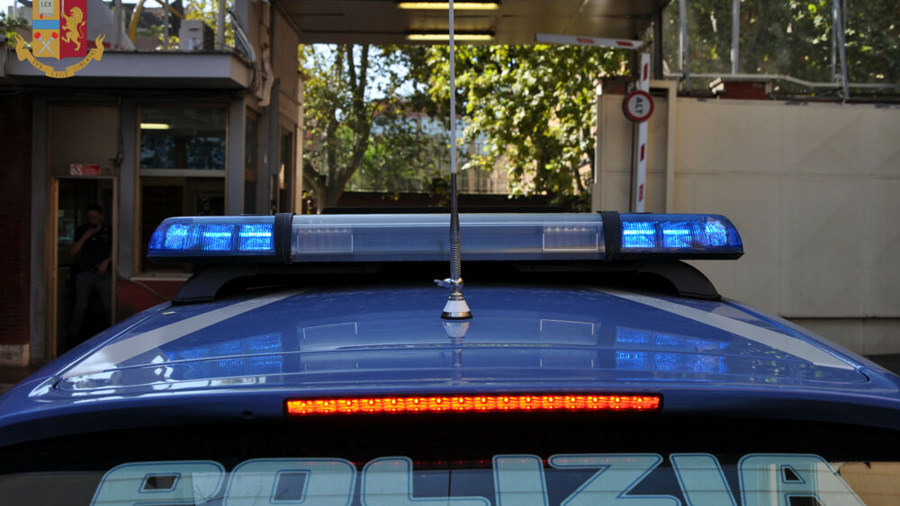 Violenza sessuale contro una donna con fragilità psichica, arrestato 31 enne al Torrino