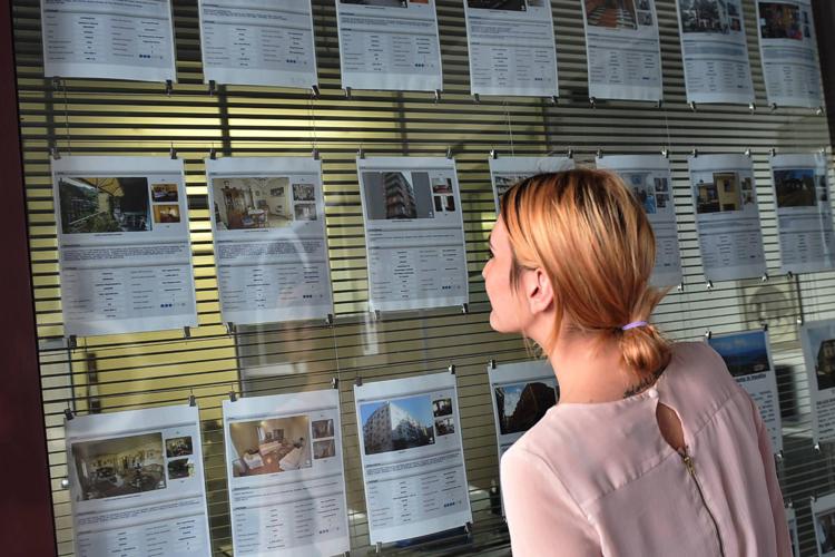 Catasto, così la sinistra vuole aumentare le tasse: l’ira del centrodestra che vota contro