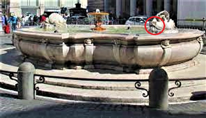 Danneggiata la fontana di piazza Colonna a Roma: ma non se ne era accorto nessuno…