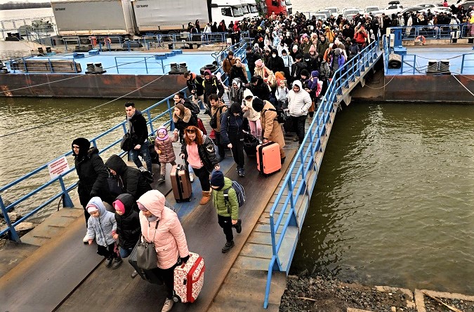 Al via a Roma l’albo delle famiglie disposte ad accogliere i profughi: ma chi pagherà?