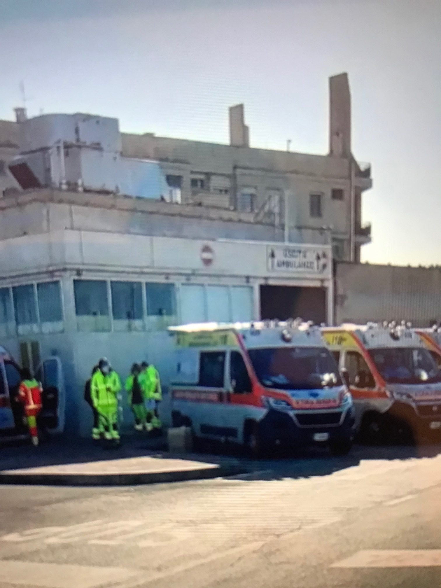 Bullismo, 13 enne di Anzio pestata a sangue dal branco