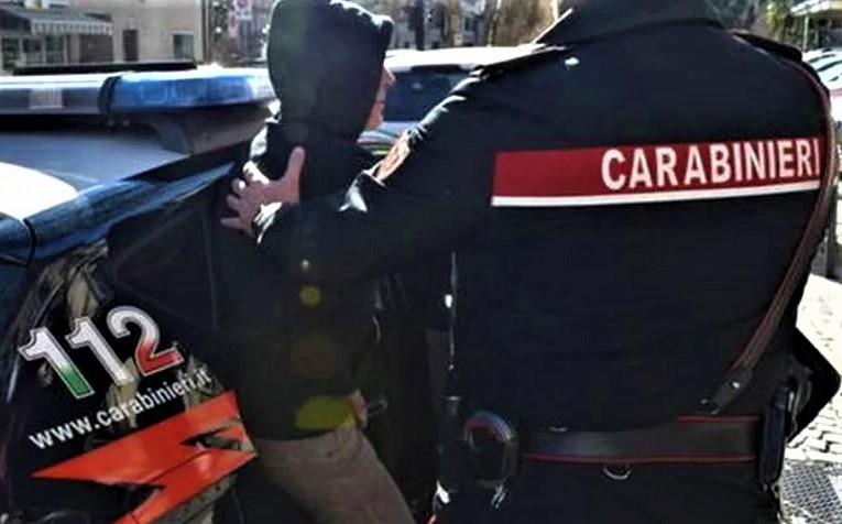 carabinieri arresto (2)
