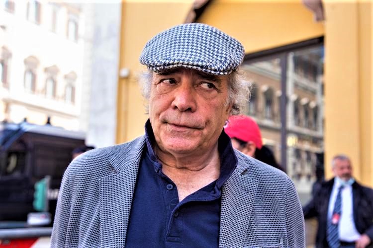 enrico montesano up (2)