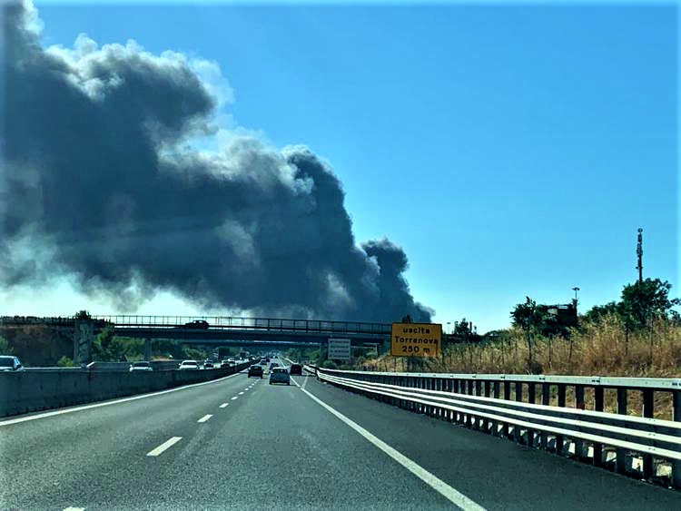 incendio a roma (2)