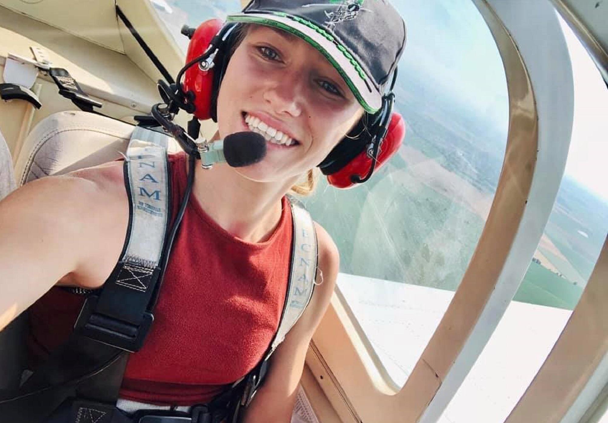 La pilota italiana Giulia Schiff onora Benjamin Galli: “Gloria agli eroi”