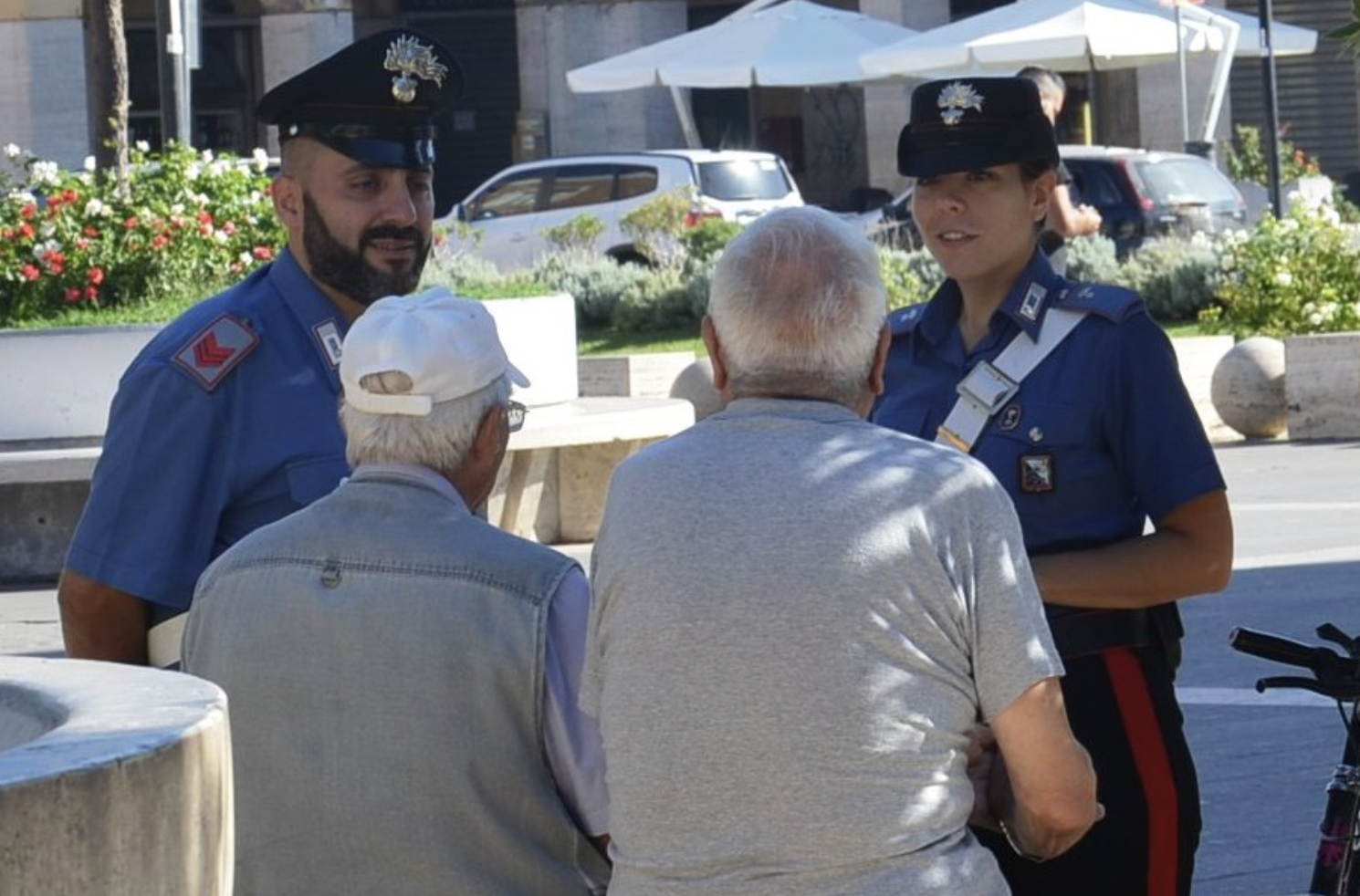 carabinieri anziani