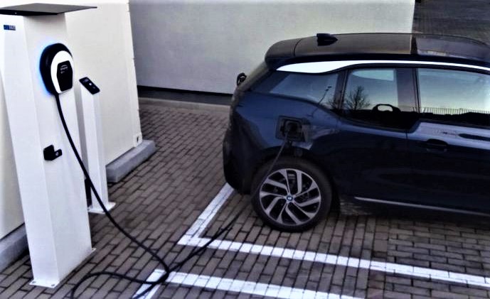 auto elettrica (2)