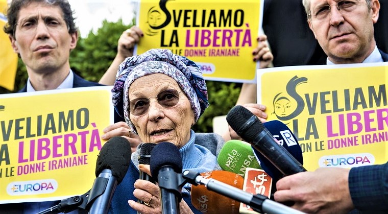 emma bonino manifestazione (2)