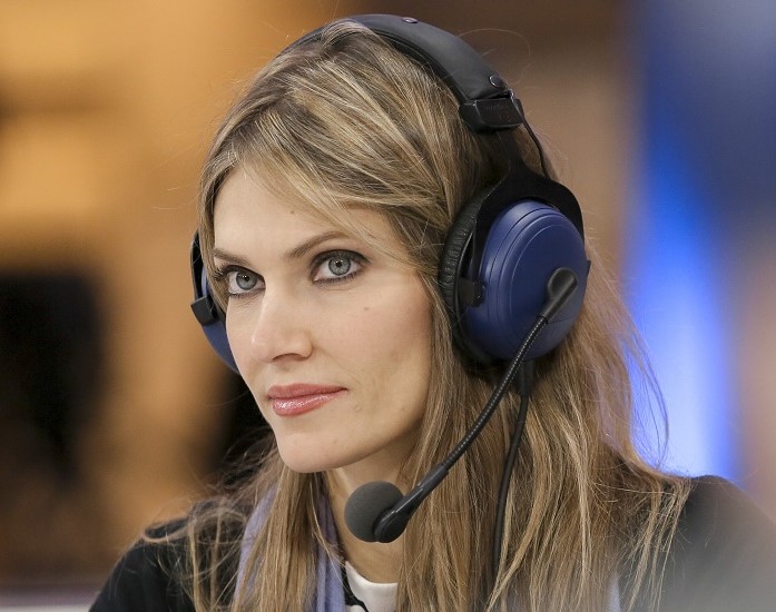 eva kaili cuffia