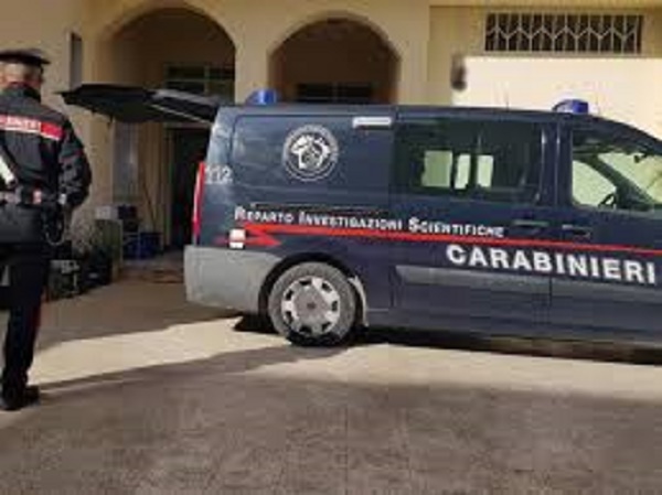 carabinieri denaro