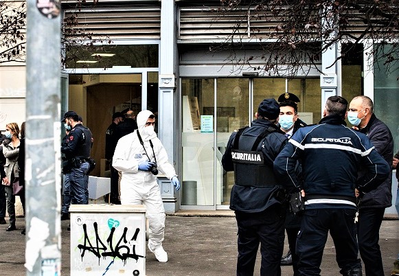rapina in banca (2)