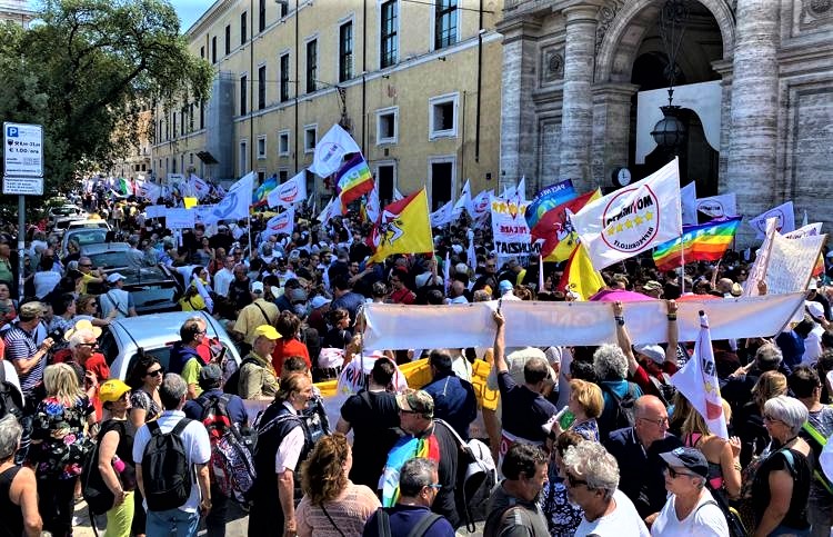 grillini corteo (2)