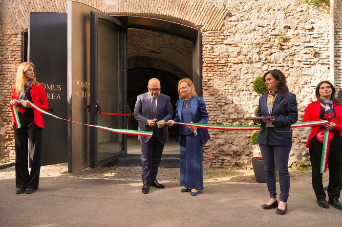 Il ministro Sangiuliano inaugura alla Domus Aurea la mostra su Nerone, “L’amato di Iside”