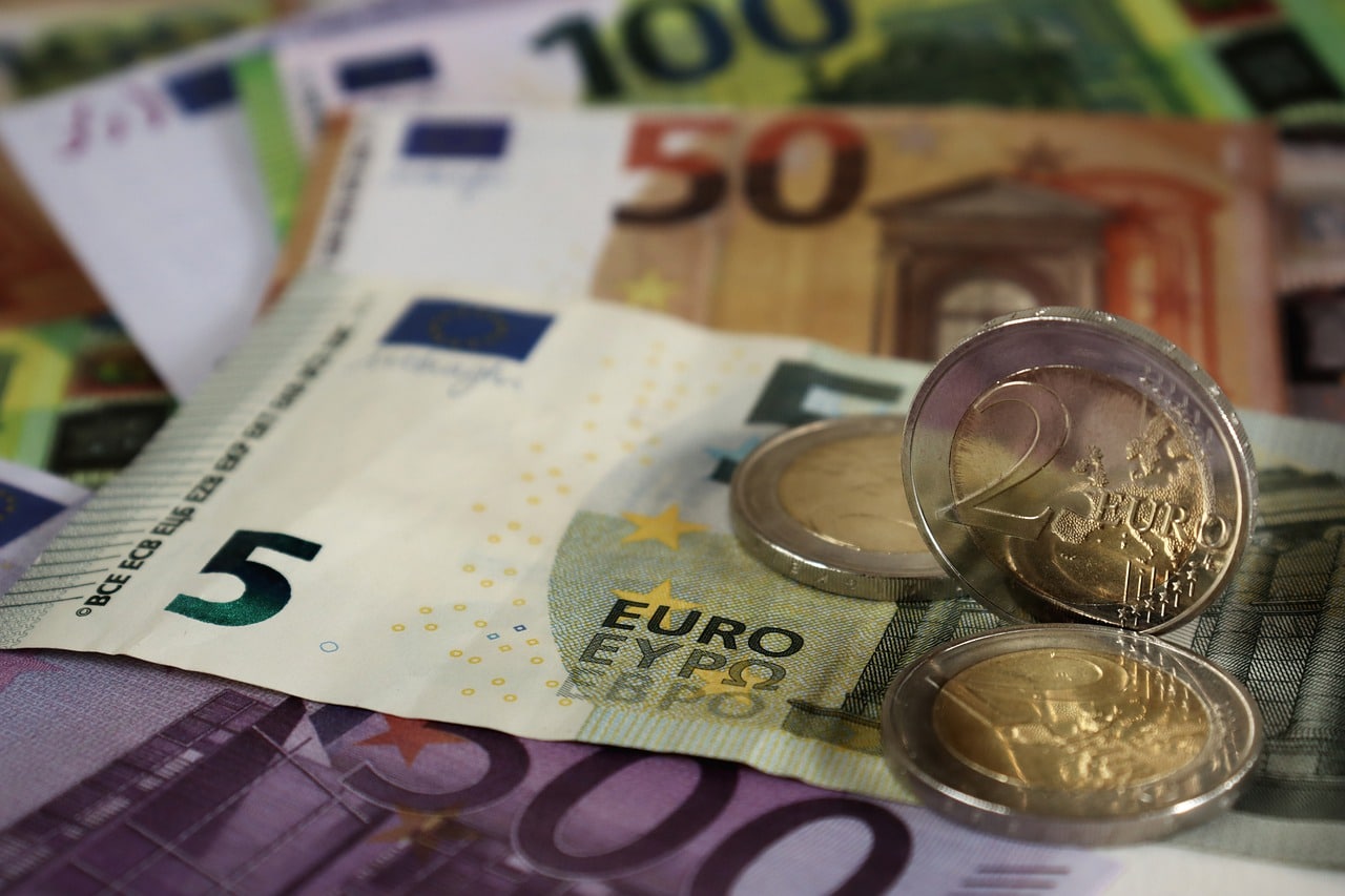 Salario minimo opposizione