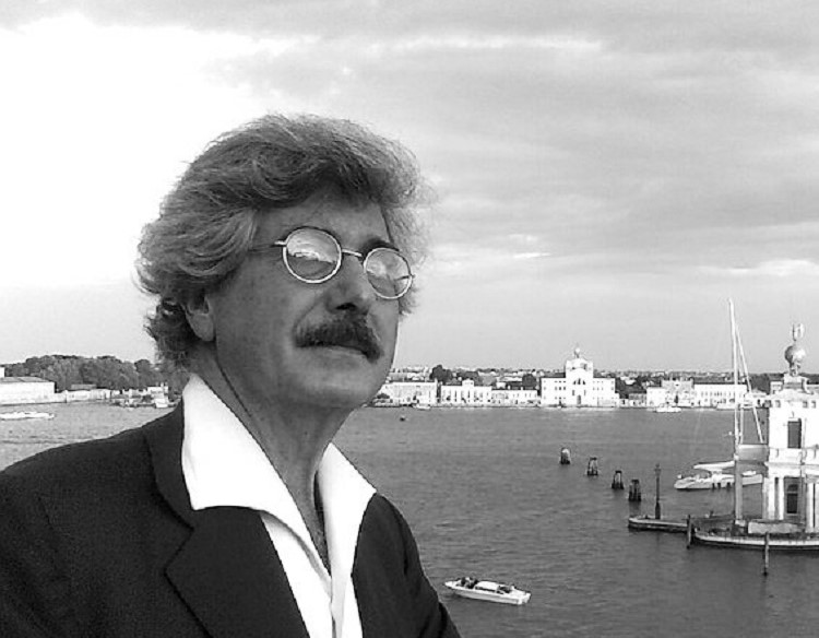 Stenio Solinas premiato dall’Academie française giovedì con il “Prix du rayonnement de la langue et de la littérature française”