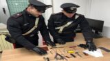 Roma, ladri in casa a Viale Eritrea: fermati dai carabinieri, uno in fuga