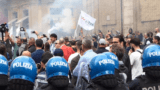 Roma: petardi e cori contro Uber, in centinaia alla protesta dei tassisti (video)