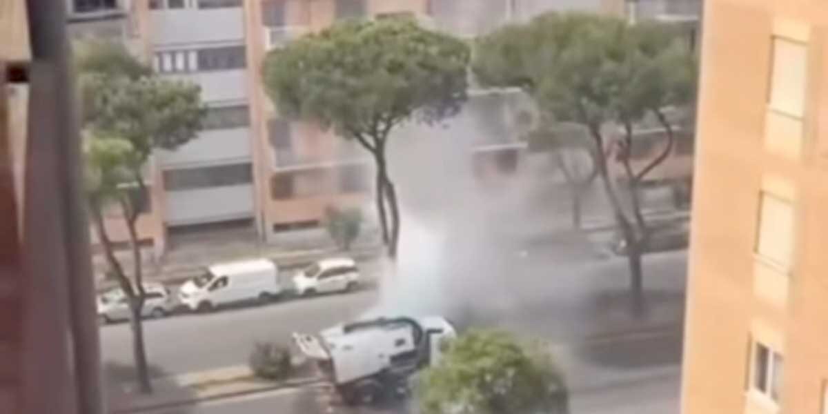 La spazzatrice in fiamme foto Instagram Welcome To Favelas