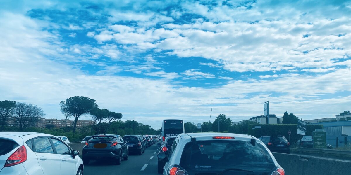 Traffico sulla Pontina