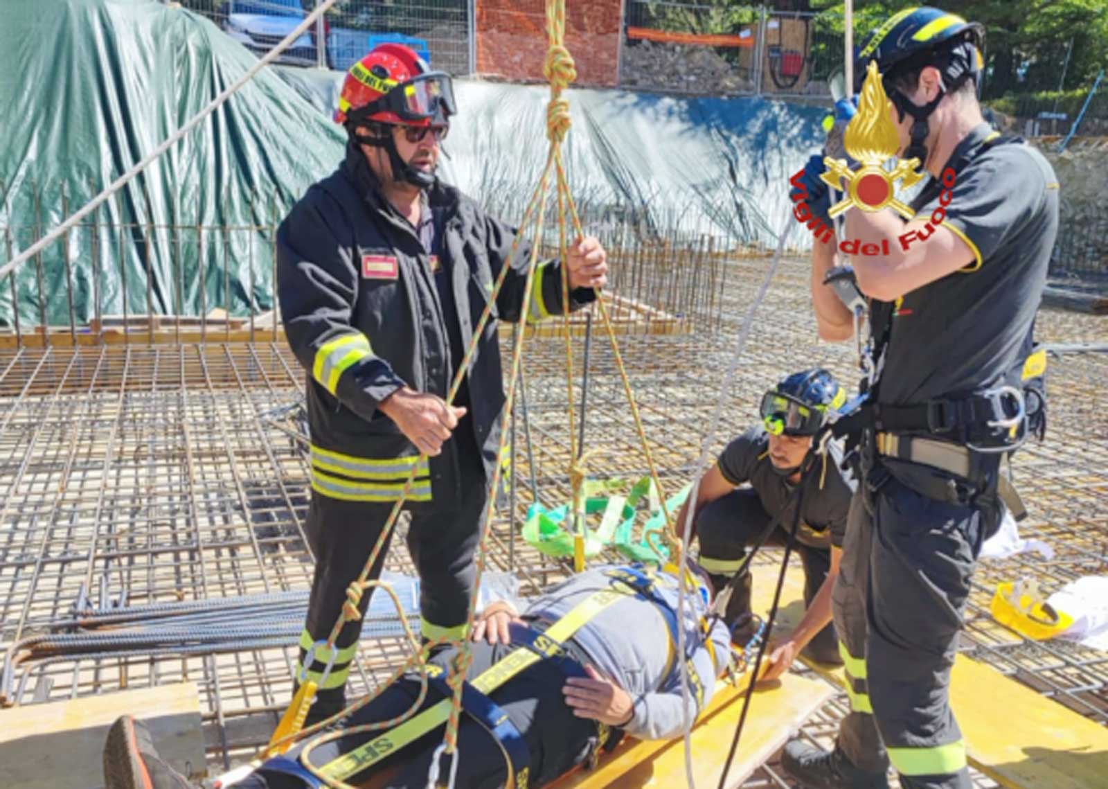 Amatrice, l'intervento dei Vigili del Fuoco