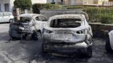 Torvaianica, 5 auto a fuoco in 3 giorni: è caccia al piromane /FOTO E VIDEO