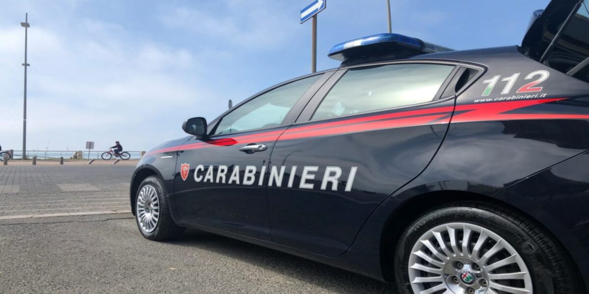 Carabinieri a Ostia