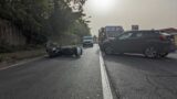 Incidente a Ciampino, auto effettua inversione di marcia su via dei Laghi e centra uno scooter