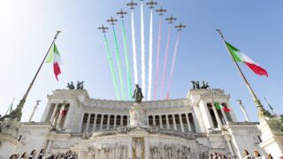 Festa della Repubblica 2026, le Frecce Tricolori colorano il cielo di Roma: il 2 giugno tra parata, eventi e musei gratis
