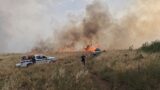 Nuovo Salario, incendio boschivo nel pomeriggio: fiamme vicine le abitazioni (VIDEO)